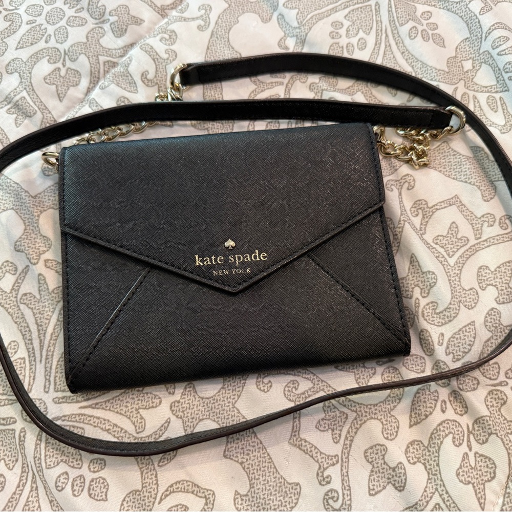 kate spade Black Cedar Street Monday Envelope Crossbody PWRU3541 Saffiano